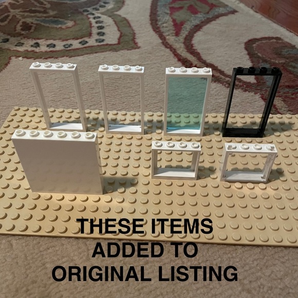 UPDATED: LEGO Window / Door Frame / Building Panel Assortment —46 pieces - Picture 11 of 13